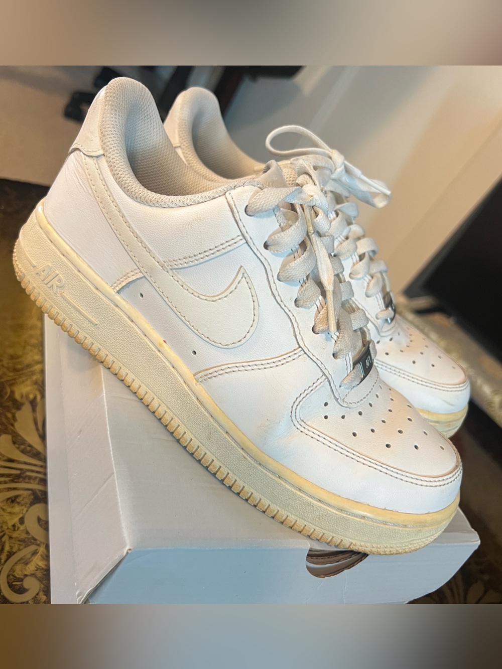 Nike Air Force 1 - Picture 4 of 10